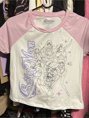 Hot Topic Sailor Moon Pink & White Logo Tee